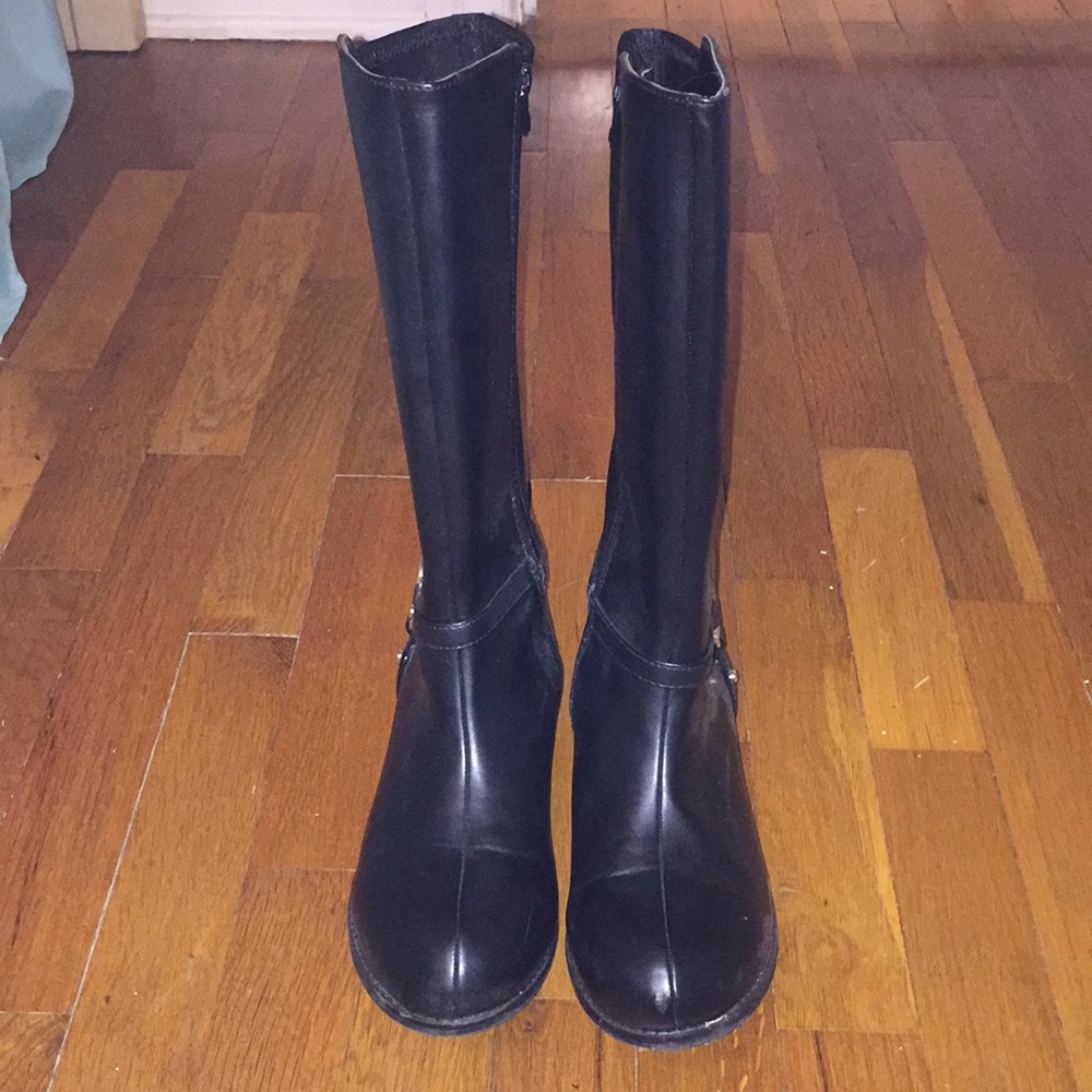 Women Micheal Kors boots